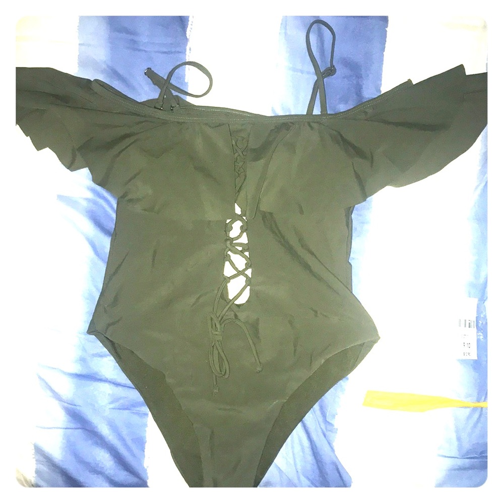 One piece; off the shoulder; Bathing suit